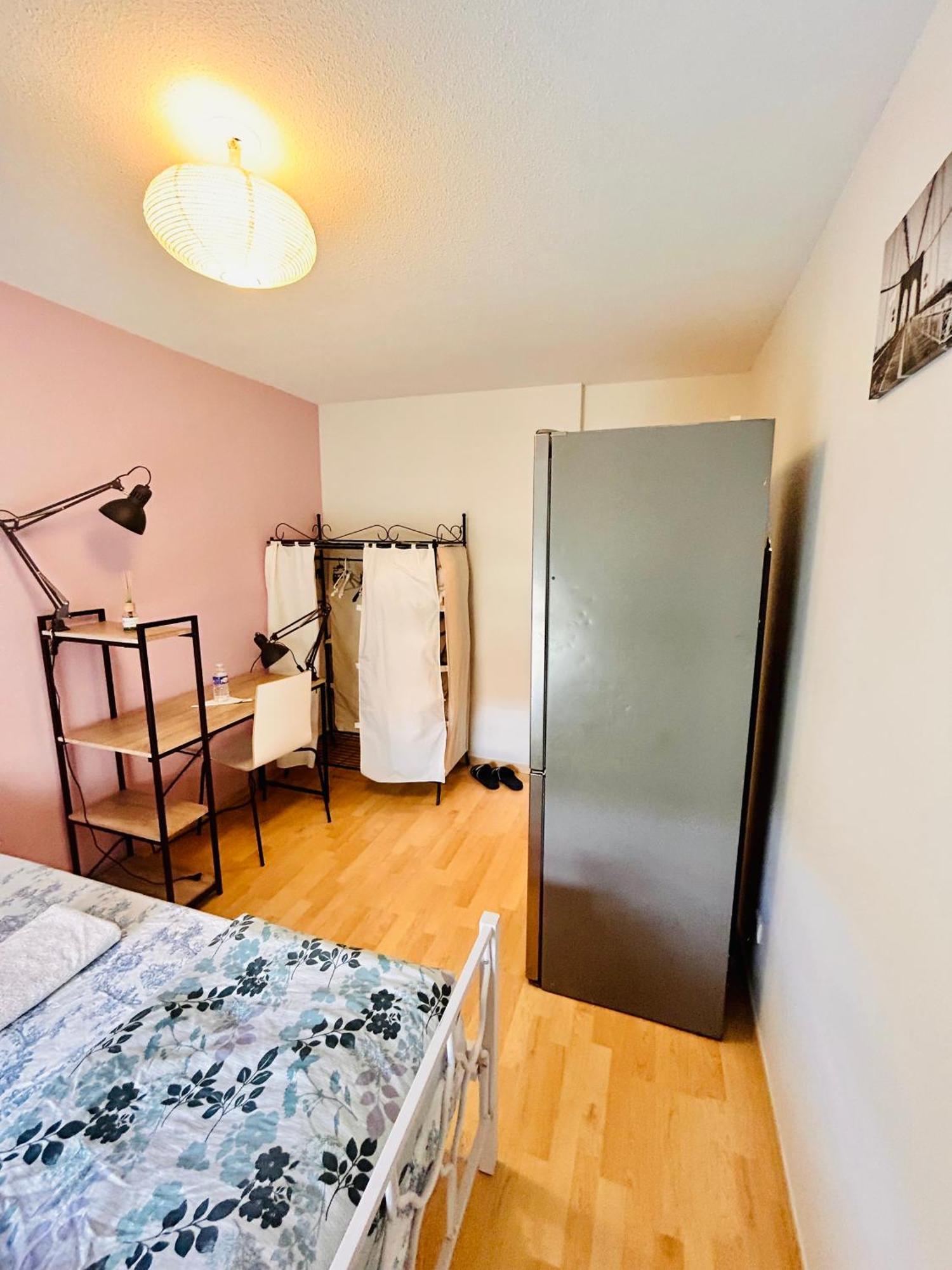 Chambre Prive Classe Вильорбан Екстериор снимка